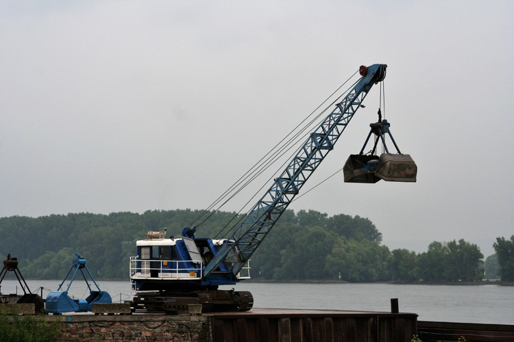 上海報(bào)關(guān)單證員找